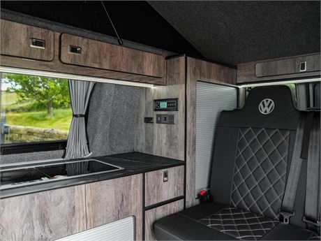 Volkswagen T6.1 Campervan Transporter 2.0 67