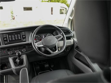 Volkswagen T6.1 Campervan Transporter 2.0 32