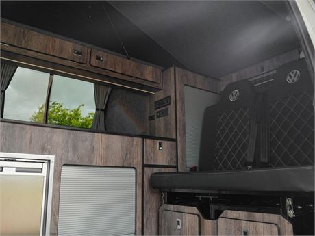 Volkswagen T6.1 Campervan Transporter 2.0 71