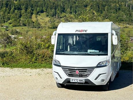 Pilote Expression G690D 4