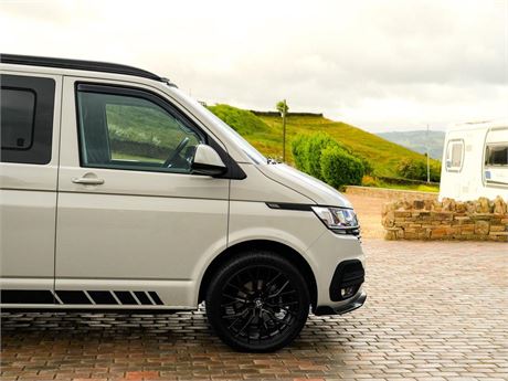 Volkswagen T6.1 Campervan Transporter 2.0 10