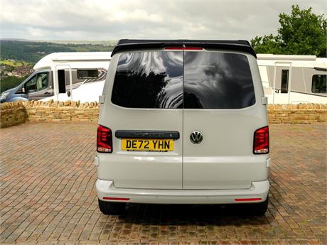 Volkswagen T6.1 Campervan Transporter 2.0 75