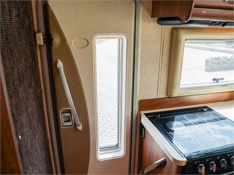 Auto-Sleepers Cotswold Cotswold EB 92