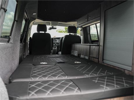 Volkswagen T6.1 Campervan Transporter 2.0 37