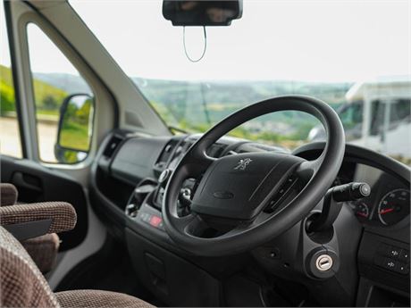Auto-Sleepers Cotswold Cotswold EB 25