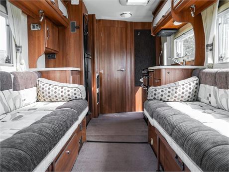 Auto-Sleepers Cotswold Cotswold EB 93