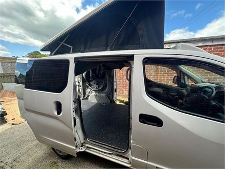 Nissan NV200 NV200 16