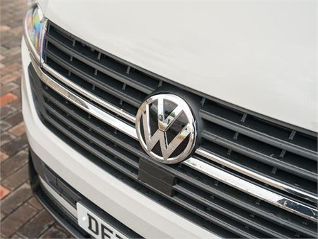 Volkswagen T6.1 Campervan Transporter 2.0 97