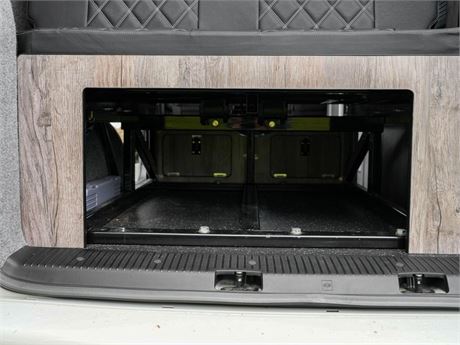 Volkswagen T6.1 Campervan Transporter 2.0 84