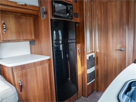 Auto-Sleepers Cotswold Cotswold EB 30