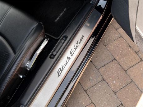 Porsche Boxster 83