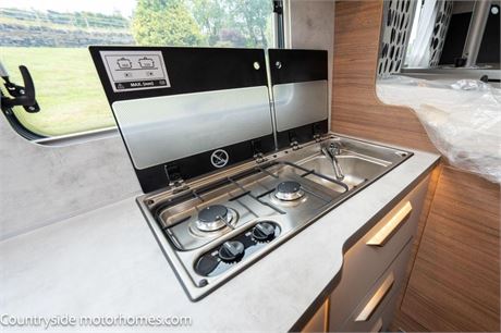 Knaus Tourer Van 37