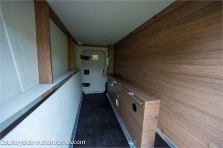 Knaus Tourer Van 12
