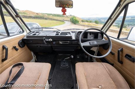 Volkswagen Transporter 14