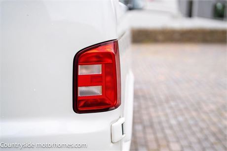 Volkswagen Transporter 21