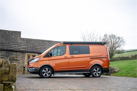Ford Transit Custom 11