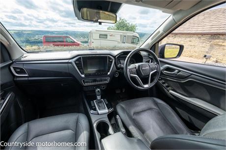 Isuzu D-Max 1.9 TD DL40 Auto 4WD Euro 6 (s/s) 4dr 45