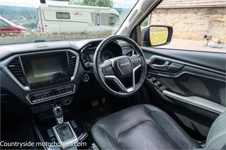 Isuzu D-Max 1.9 TD DL40 Auto 4WD Euro 6 (s/s) 4dr 24