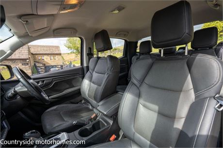 Isuzu D-Max 1.9 TD DL40 Auto 4WD Euro 6 (s/s) 4dr 46