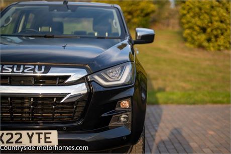 Isuzu D-Max 1.9 TD DL40 Auto 4WD Euro 6 (s/s) 4dr 66