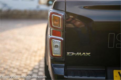 Isuzu D-Max 1.9 TD DL40 Auto 4WD Euro 6 (s/s) 4dr 60