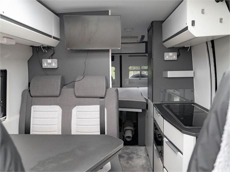 Adria Twin 600 SPB 85
