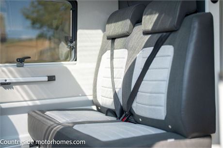 Adria Twin 600 SPB 44