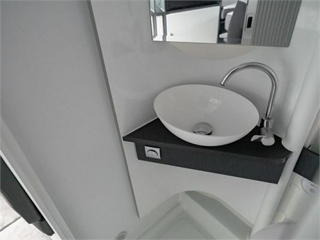 Adria Twin 600 SPB 64