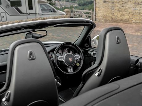 Porsche 911 76