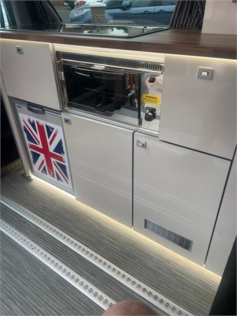 Ford Transit Custom 185 Auto 2.0 6