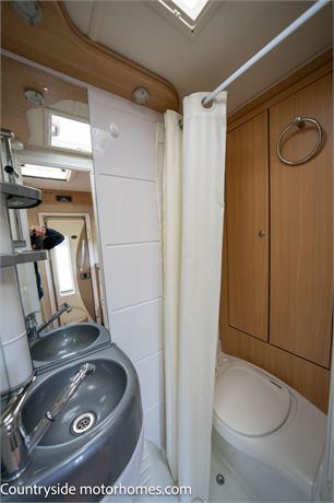 Bessacarr E410 Swift Bessacarr 410 36