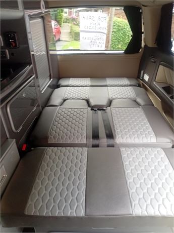 Toyota Alphard 2.4 4wd 9