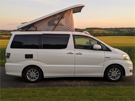 Toyota Alphard 2.4 4wd