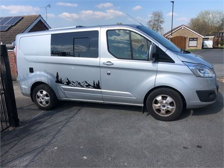 Ford Transit Custom 2.0 TDCi 270 Limited Panel Van 5dr Diesel Manual L1 H1 (157